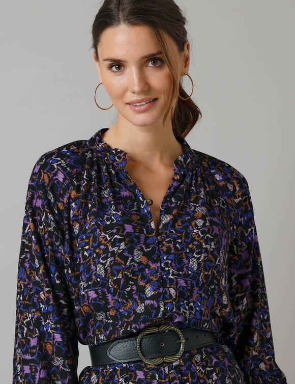 Robe chemisier boutonnée imprimée (noir / bleu)