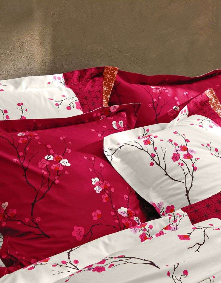 Linge de lit Kimori en coton imprimé fleurs de cerisier, rouge Linge de lit Kimori en coton imprimé fleurs de cerisier, rouge, hi-res image number 1