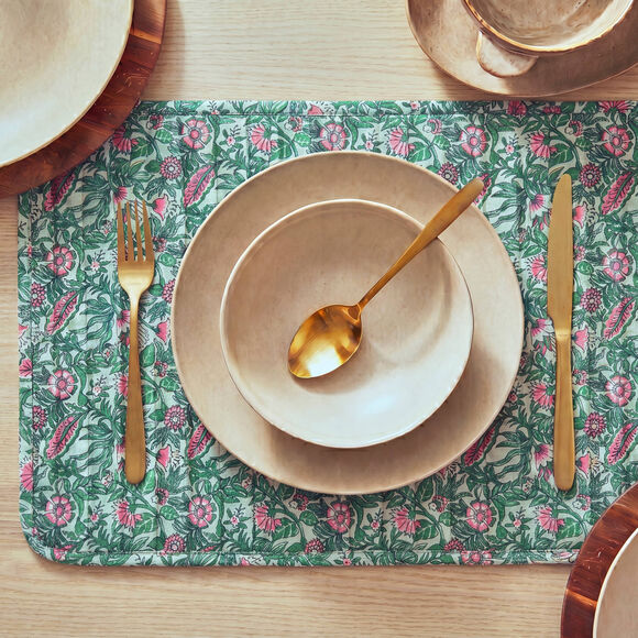 Set de table matelass&eacute; r&eacute;versible - lot de 2 (vert)