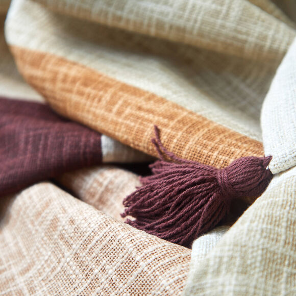 Plaid imprim&eacute; g&eacute;om&eacute;trique (taupe)