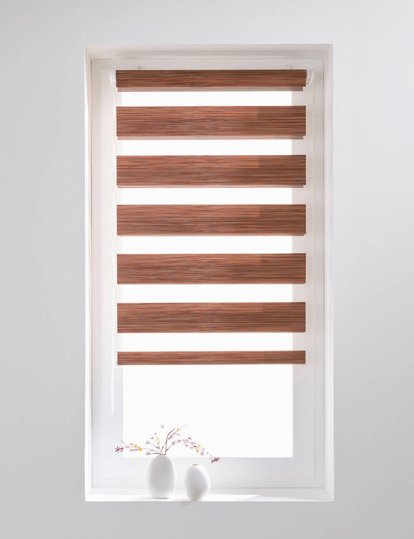 Dag/nacht store met houteffect, om vast te klikken (hout)