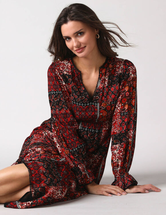 Robe longue boh&egrave;me imprim&eacute; patchwork, en cr&eacute;pon  (zwart / paprika)