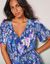 Robe courte cache-coeur imprimée, spéciale poitrines généreuses (bleu / violet)