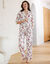 Pyjama met getailleerde kraag en lange mouwen, floraal bedrukt (ecru / roze)