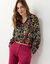 Bloes met knoopsluiting met bloemenprint, gerecycleerd polyester(**) (donkergroen / pruim)