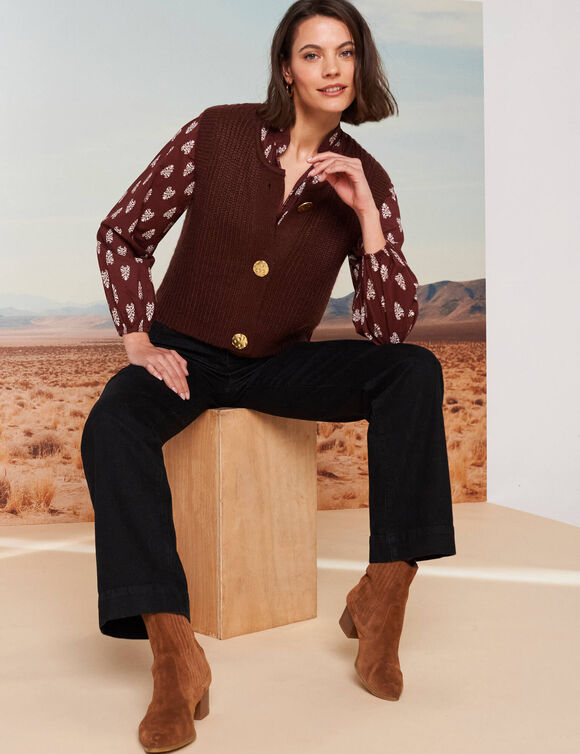 Gilet sans manches toucher doux, boutons dorés (chocolat)