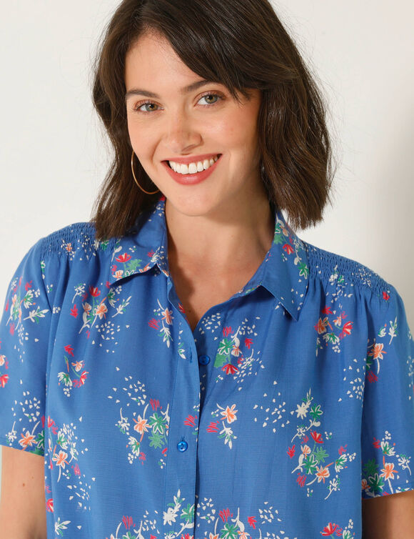 Chemisier smocks épaules, imprimé bouquets (bleu)