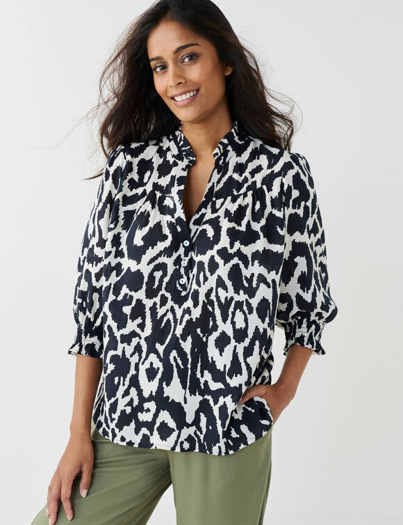 Blouse bicolore col tunisien, manches coudes smockées (noir / beige)