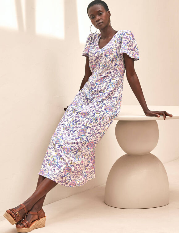 Robe longue col V imprim&eacute;e, manches papillon (&eacute;cru / parme)