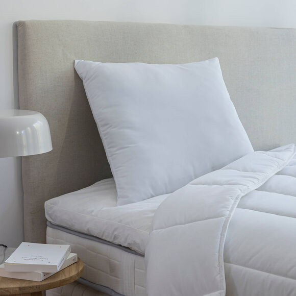 Hoofdkussen in microvezel, medium comfort (wit)