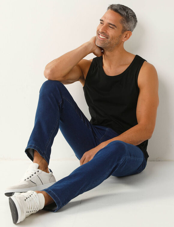 Effen topje met ronde hals (zwart)