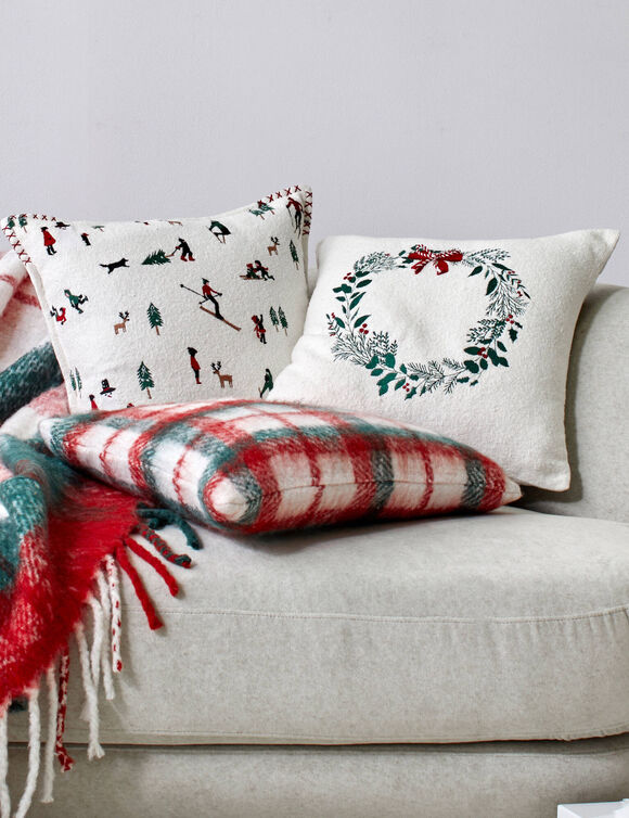 Coussin &eacute;cossais tiss&eacute;-teint (&eacute;cru / rouge / vert)