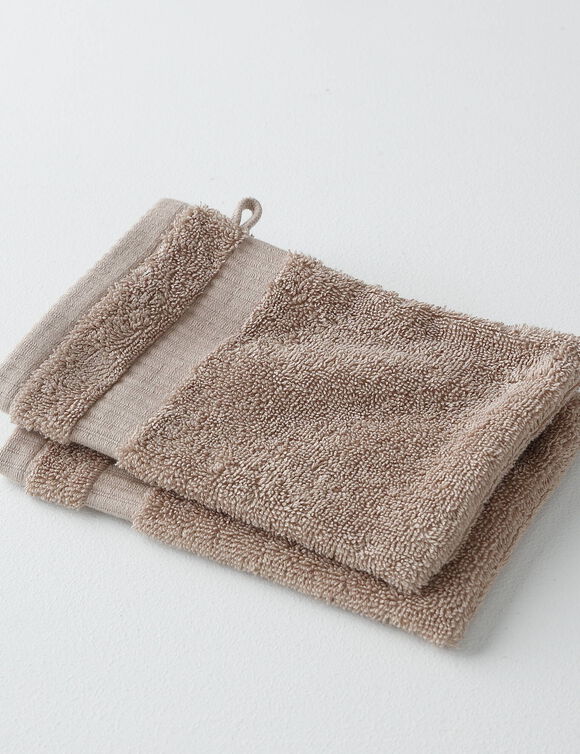 Collectie effen badhanddoeken 640g/m2, prestige comfort (hazelnootbruin)