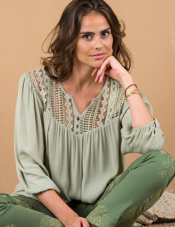 Blouse macramé manches 3/4 (kaki clair)