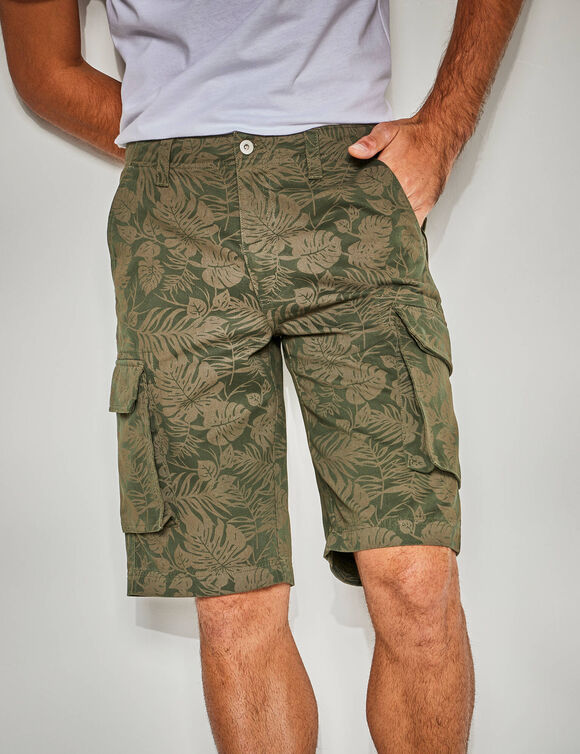 Bermuda serg&eacute; imprim&eacute; feuillage (kaki fonc&eacute;)