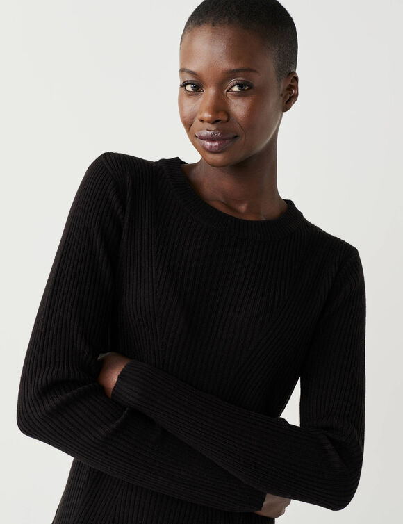 Robe pull cintr&eacute;e &eacute;vas&eacute;e, maille c&ocirc;tel&eacute;e (noir)