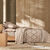 Linge de lit Massaï coton à motifs graphiques et finitions pompons (beige)