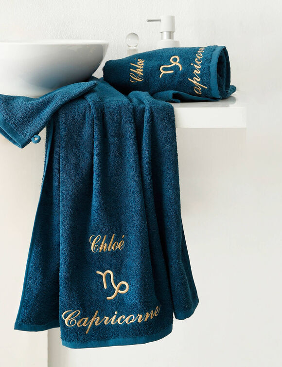 Handdoeken met "Capricorne" borduursel, personaliseerbaar - 420 g/m2 (pauwblauw)