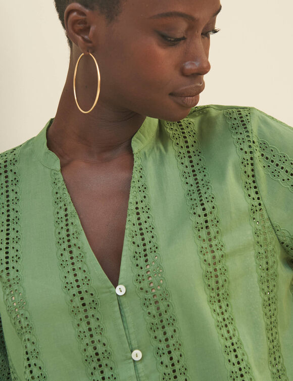 Bloes in broderie anglaise met Tunesische hals, korte mouwen (kaki)