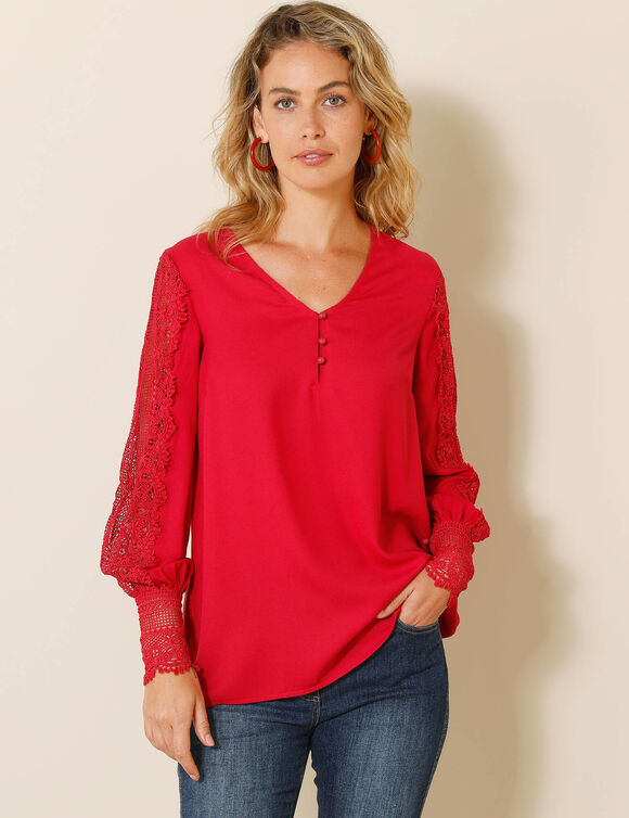 Blouse macramé col V manches longues, crêpe fluide (framboise)