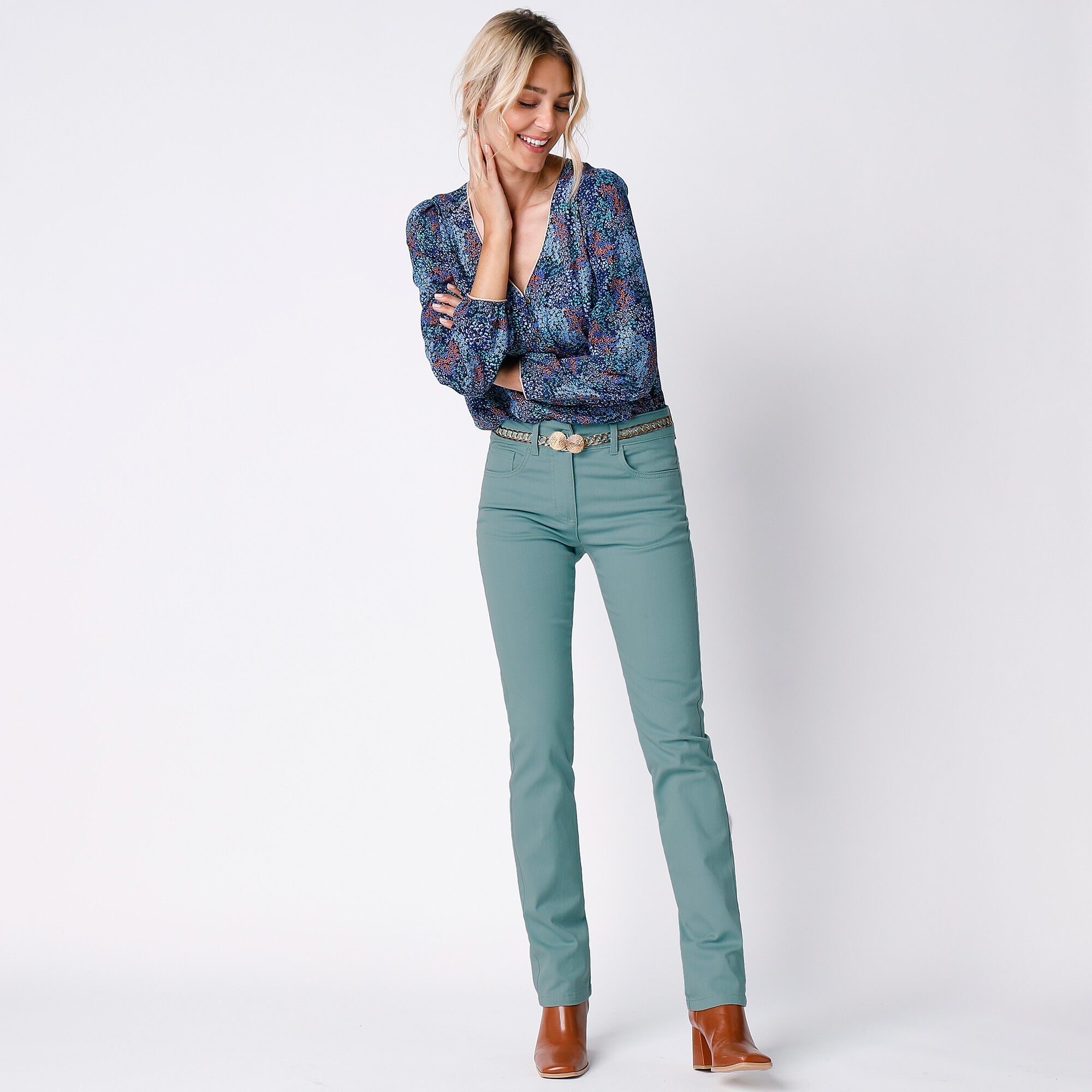 Pantalon gainant on sale