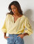 Blouse unie macramé, manches brodées (jaune)