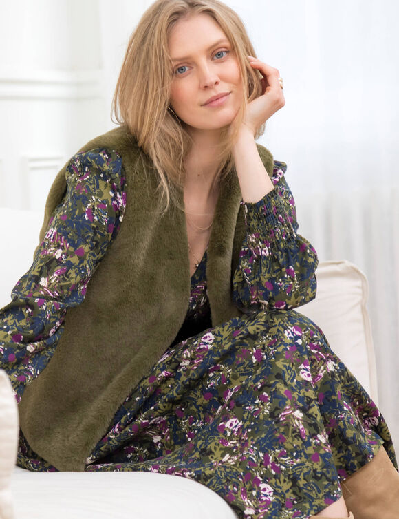 Veste sans manches en fausse fourrure  (vert olive)