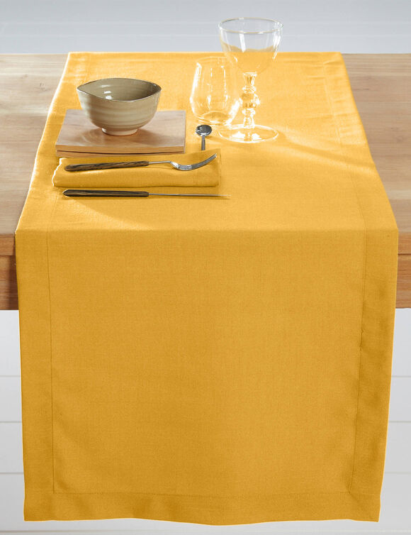 Tafellaken met linnenaspect (kerrie)