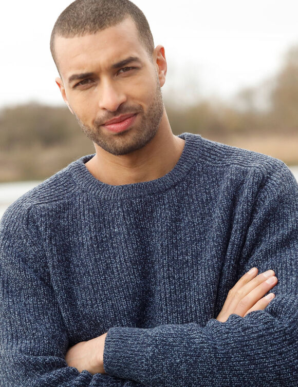 Pull col rond manches marteau côtes anglaises 30% laine (bleu mouliné)