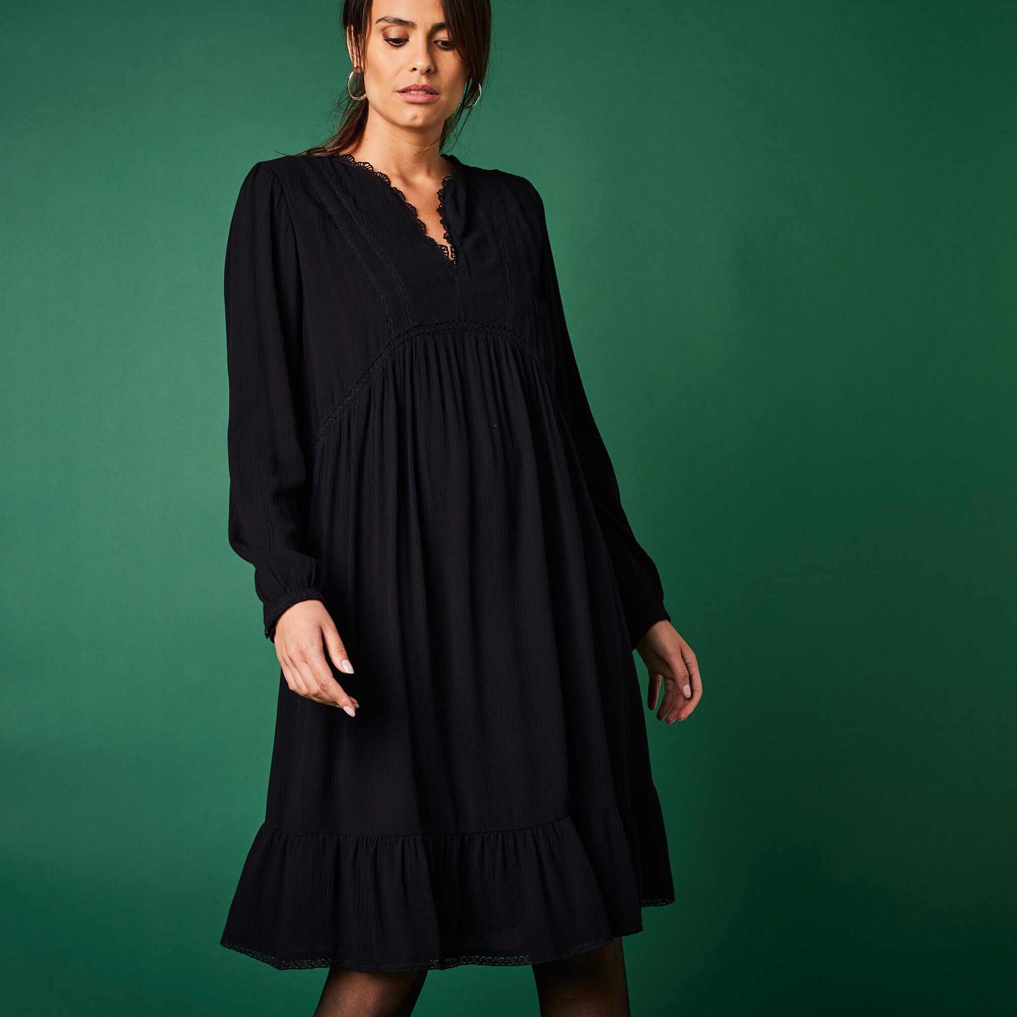 Robe verte sales blanche porte