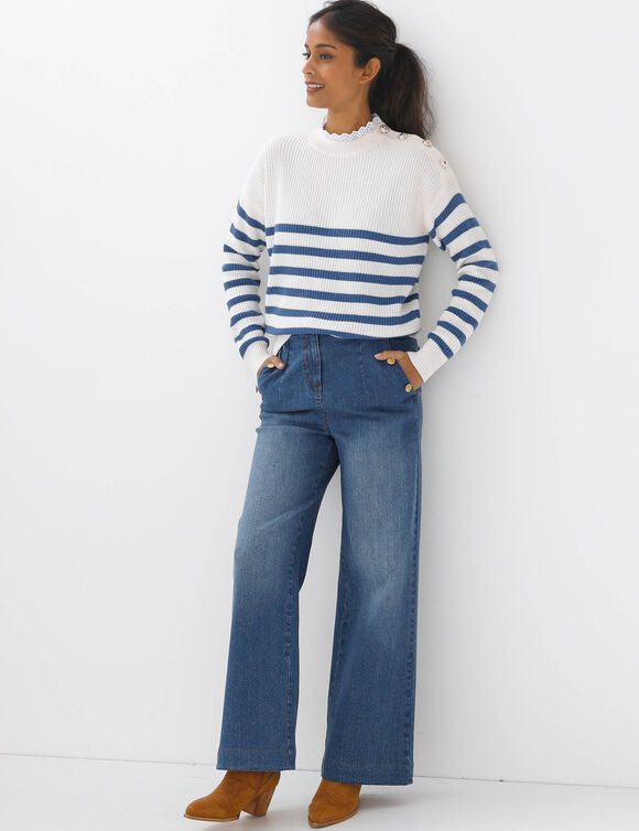 Pull ray&eacute;, col broderie anglaise (&eacute;cru / bleu)