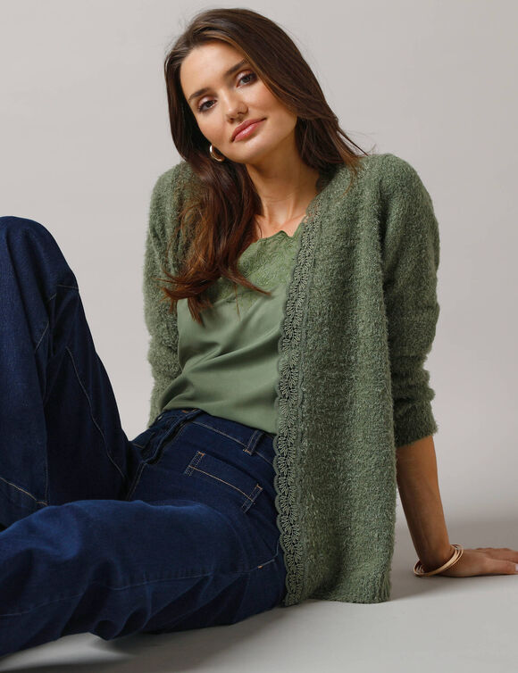 Gilet en maille poilue, détail de macramé (vert)