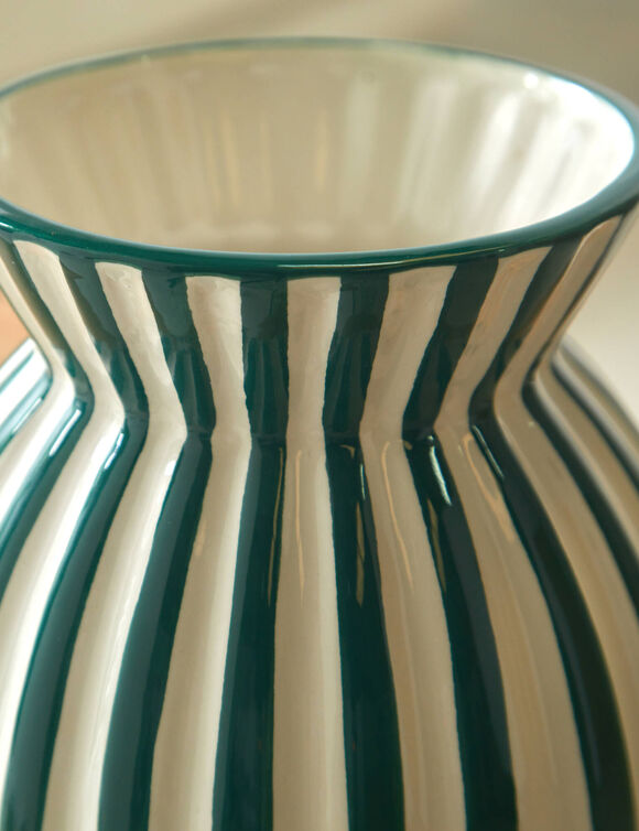Vase en c&eacute;ramique, &agrave; rayures  (vert / blanc)