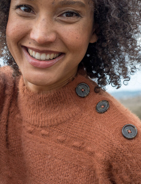 Pull col montant, maille poilue fantaisie (caramel)