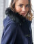 Effen duffelcoat met kap in nepbont (marine)