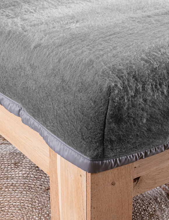 Tweekleurig deken Courtelle® in halfhoesmodel 420 g/m² (donkergrijs)