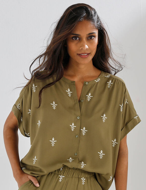 Chemisier boutonn&eacute; ray&eacute;, manches courtes     (kaki)