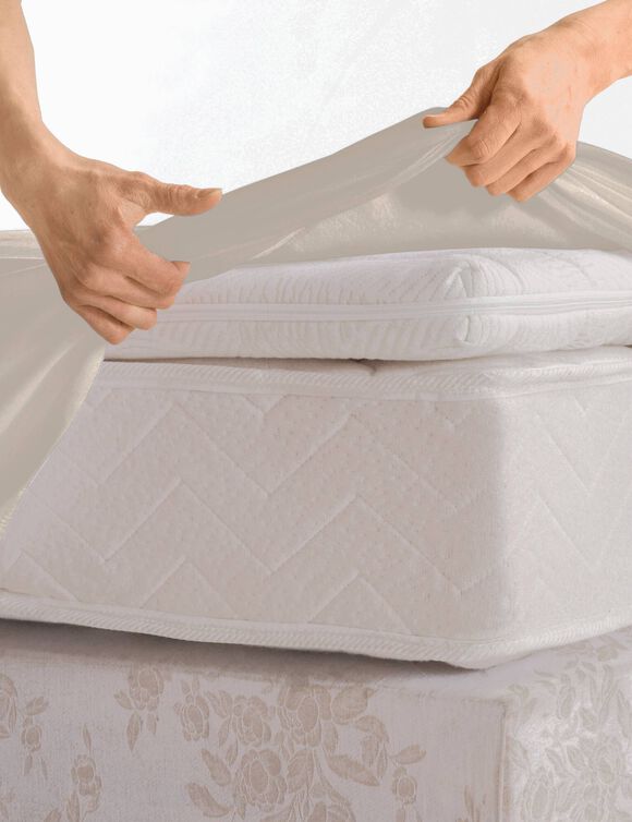 Effen hoeslaken in katoenbatist, hoeken van 40 cm (zandkleur)