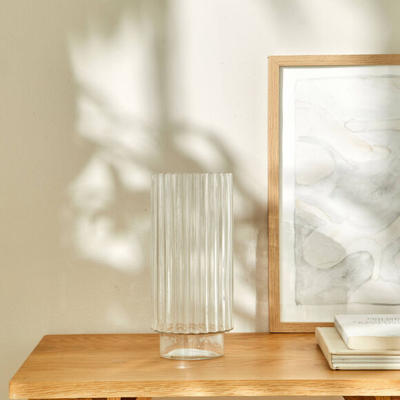 Vaas in geribbeld glas (transparant)