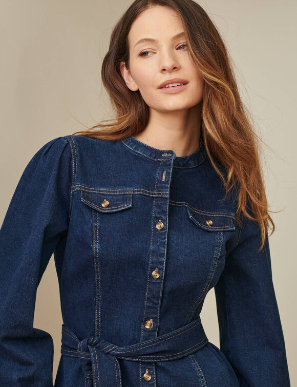 Robe boutonn&eacute;e ceintur&eacute;e en jean (stone)