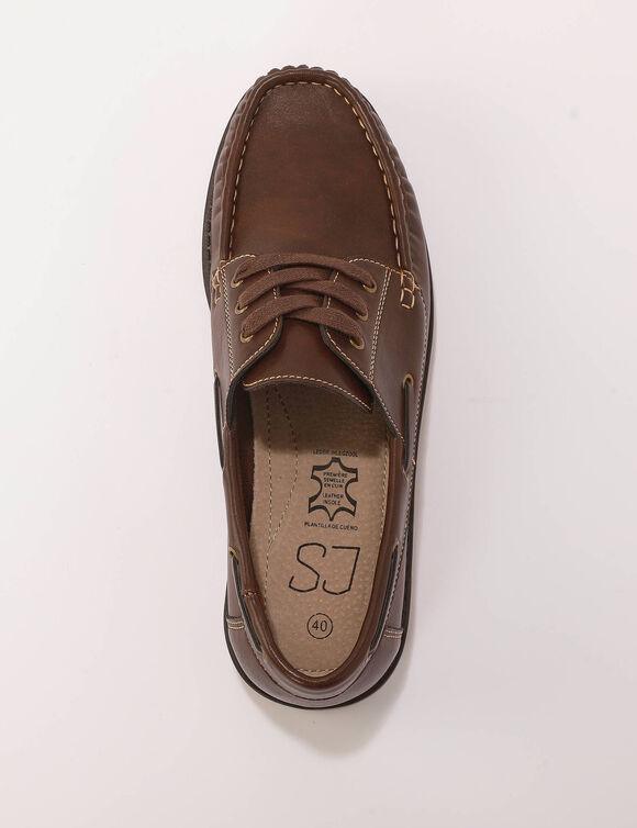 Chaussures homme forme bateau semelle crant&eacute;e (marron)