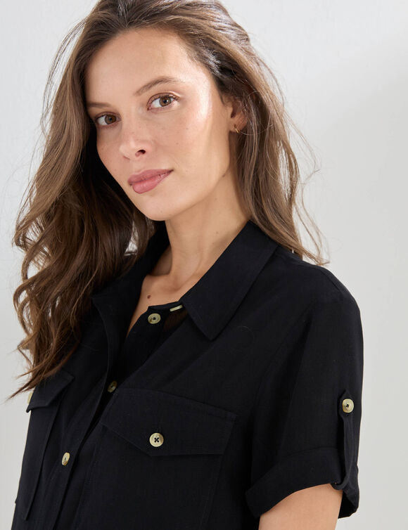 Tunique longue unie forme chemisier &agrave; poches, manches courtes (noir)