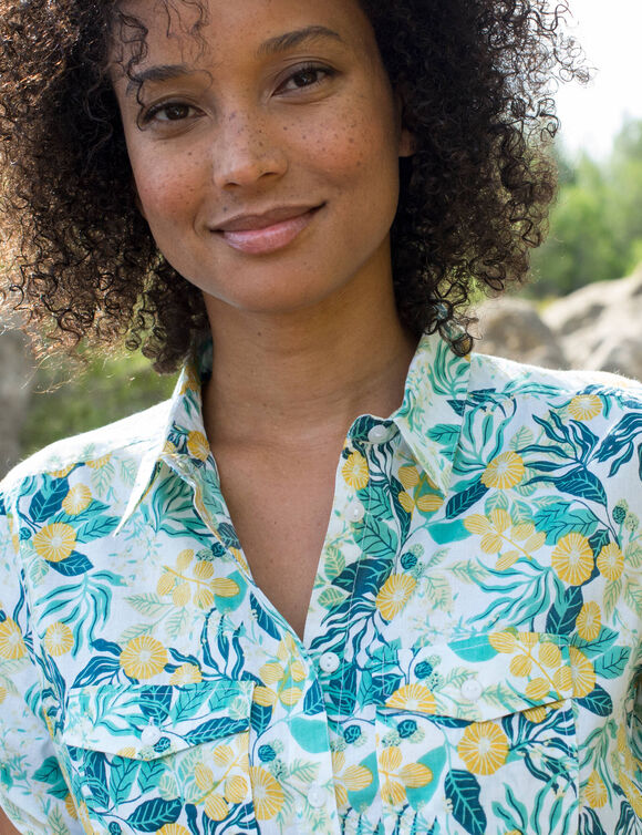 Chemisier manches courtes imprim&eacute; fleuri (blanc / aqua)