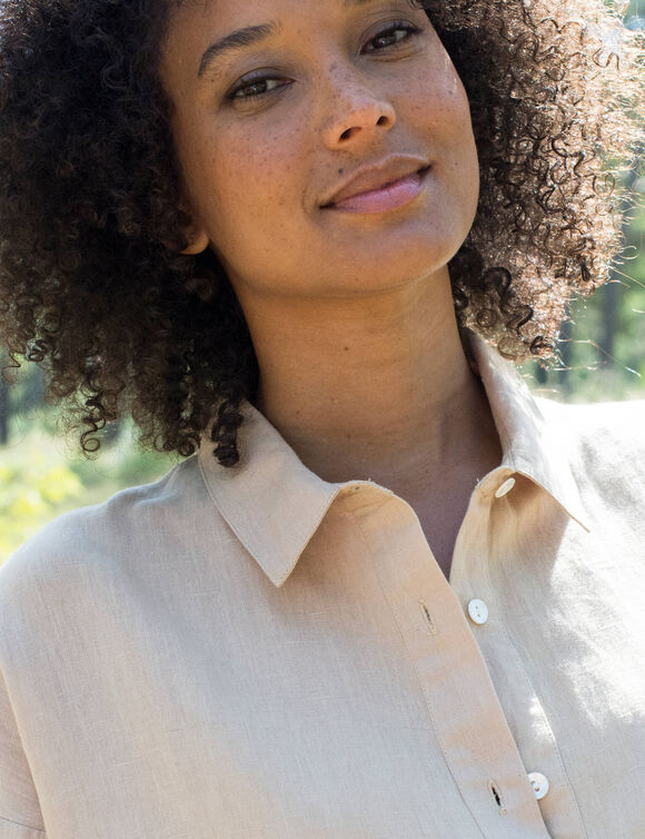 Chemise en coton-lin, manches longues retroussables  (sable)