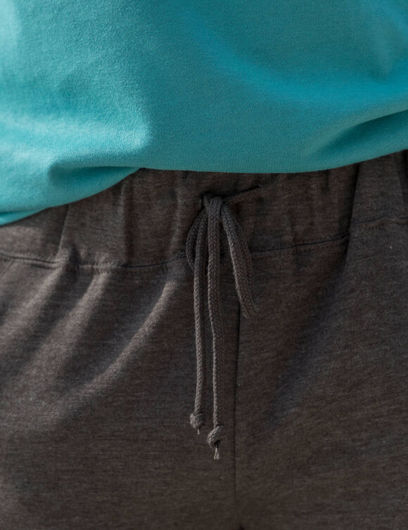 Pantalon jogging molleton bas droits (anthracite chin&eacute;)
