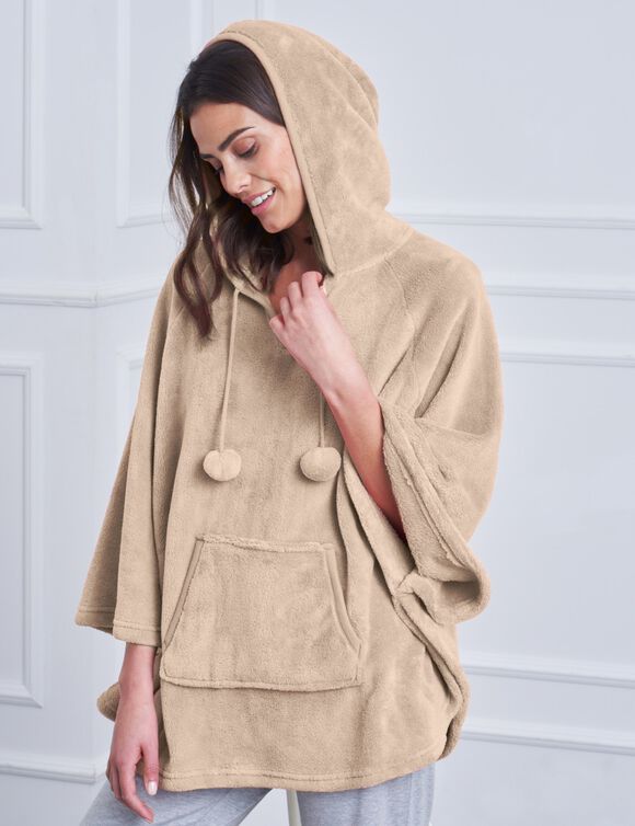 Poncho in fleece met pluchetouch en kap (beige)