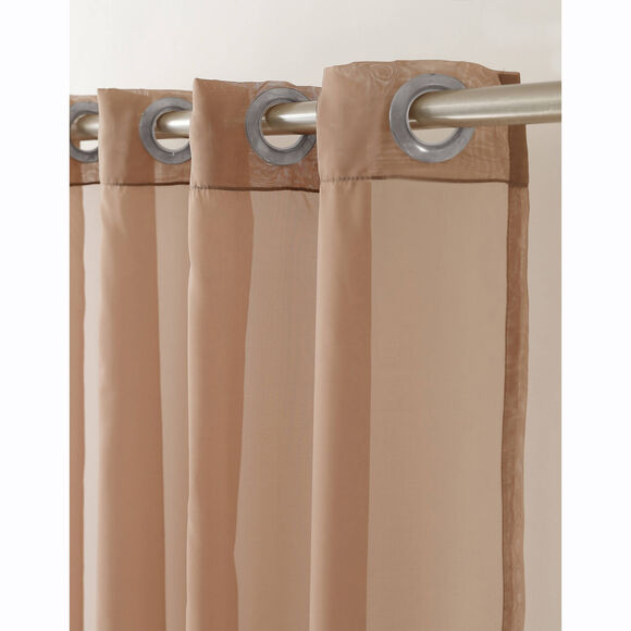 Paneelgordijn in effen voile, afgewerkt met oogringetjes (taupe)