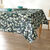 Tafellaken in polyester, met bladerenprint (blauw)