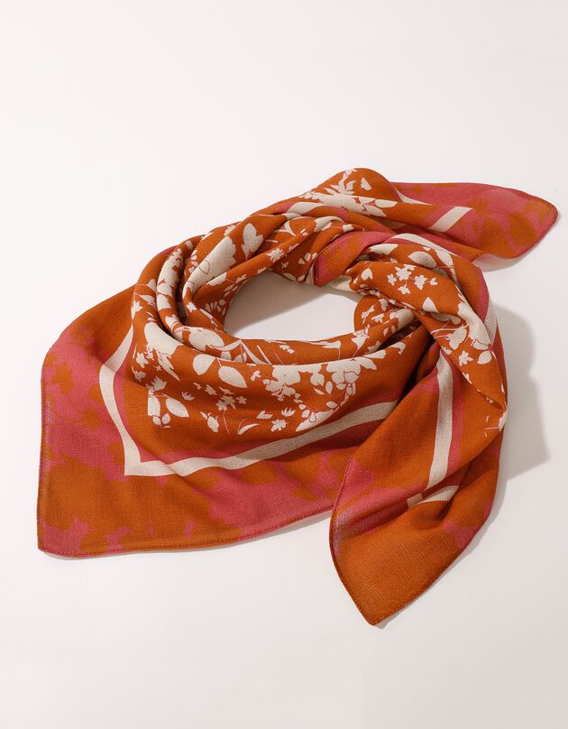 Vierkante foulard, vervaardigd in Frankrijk, met gestileerde bloemenprint 98x98 - biologisch katoen(1) (karamel)