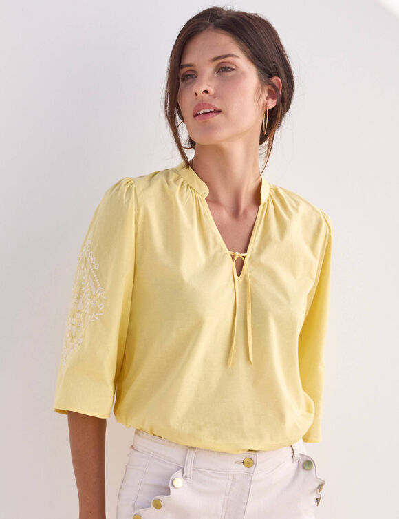 Blouse ample, manches 3/4 brod&eacute;es (jaune)